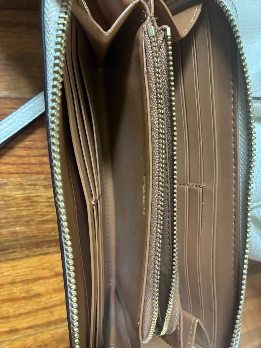 Coach White Pebbled Leather Tote with Matching Wristlet